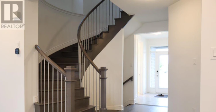 319 Proxima Terrace, Ottawa, ON, K2J 6S7 - 2