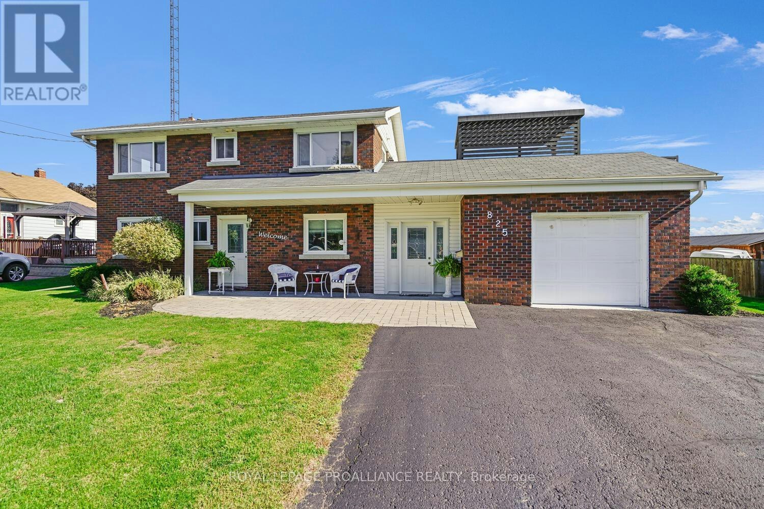 825 Joseph Street, Cardinal, ON, K0E 1E0