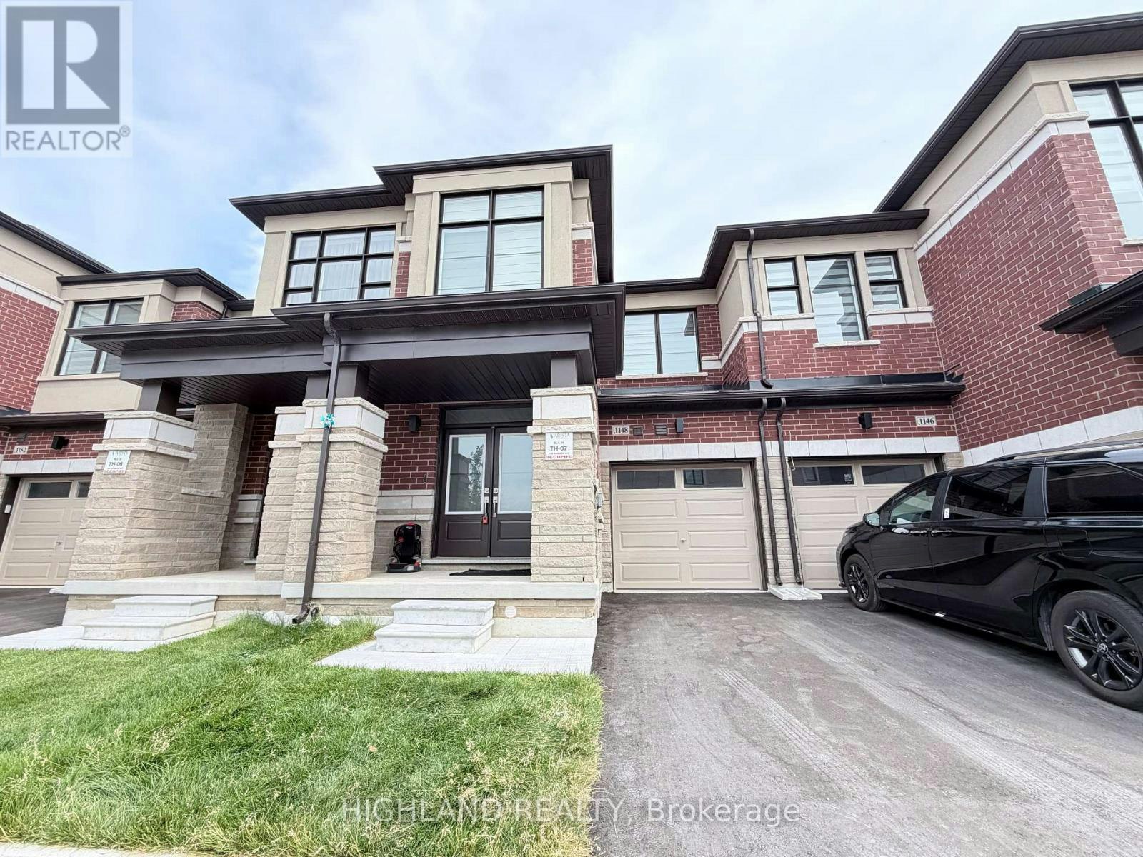 1148 Tanbark Avenue, Oakville, ON, L6H 8C4