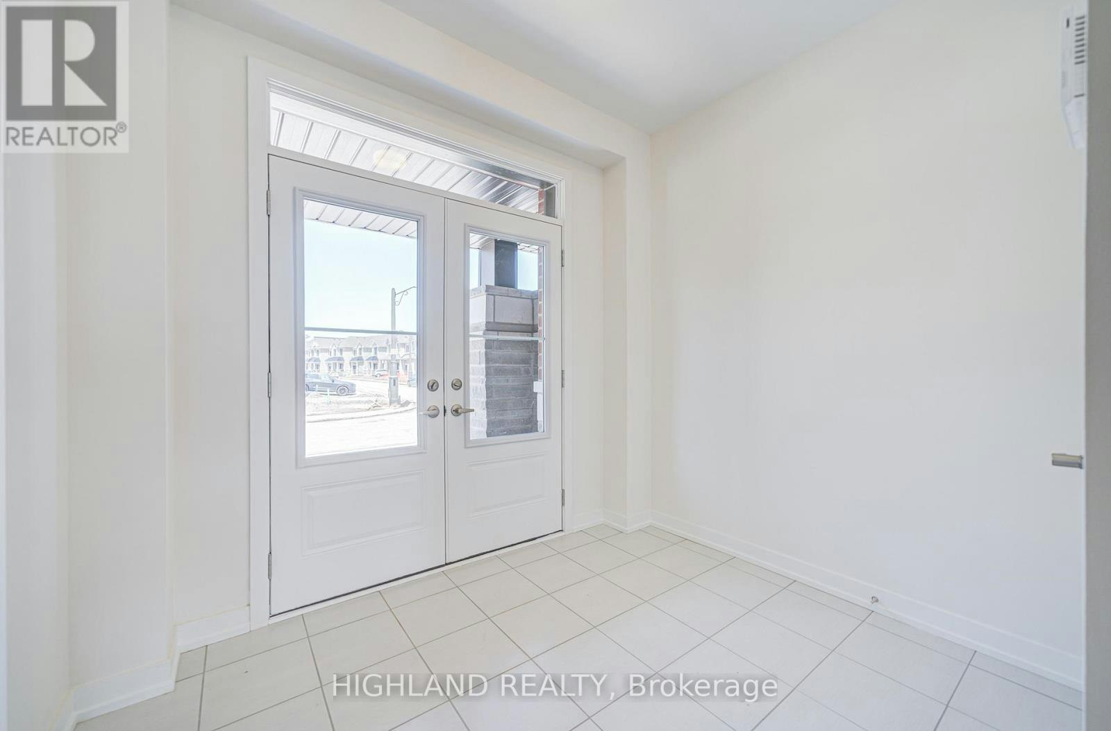1148 Tanbark Avenue, Oakville, ON, L6H 8C4 - 2
