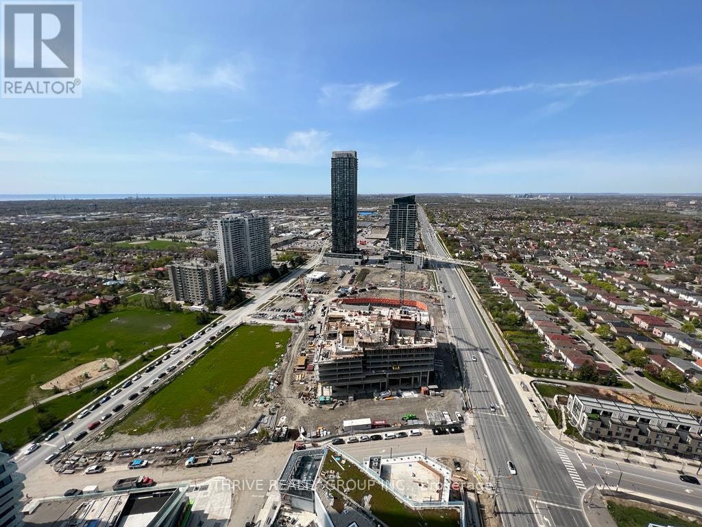 3208-3900 Confederation Parkway, Mississauga, ON, L5B 0L4