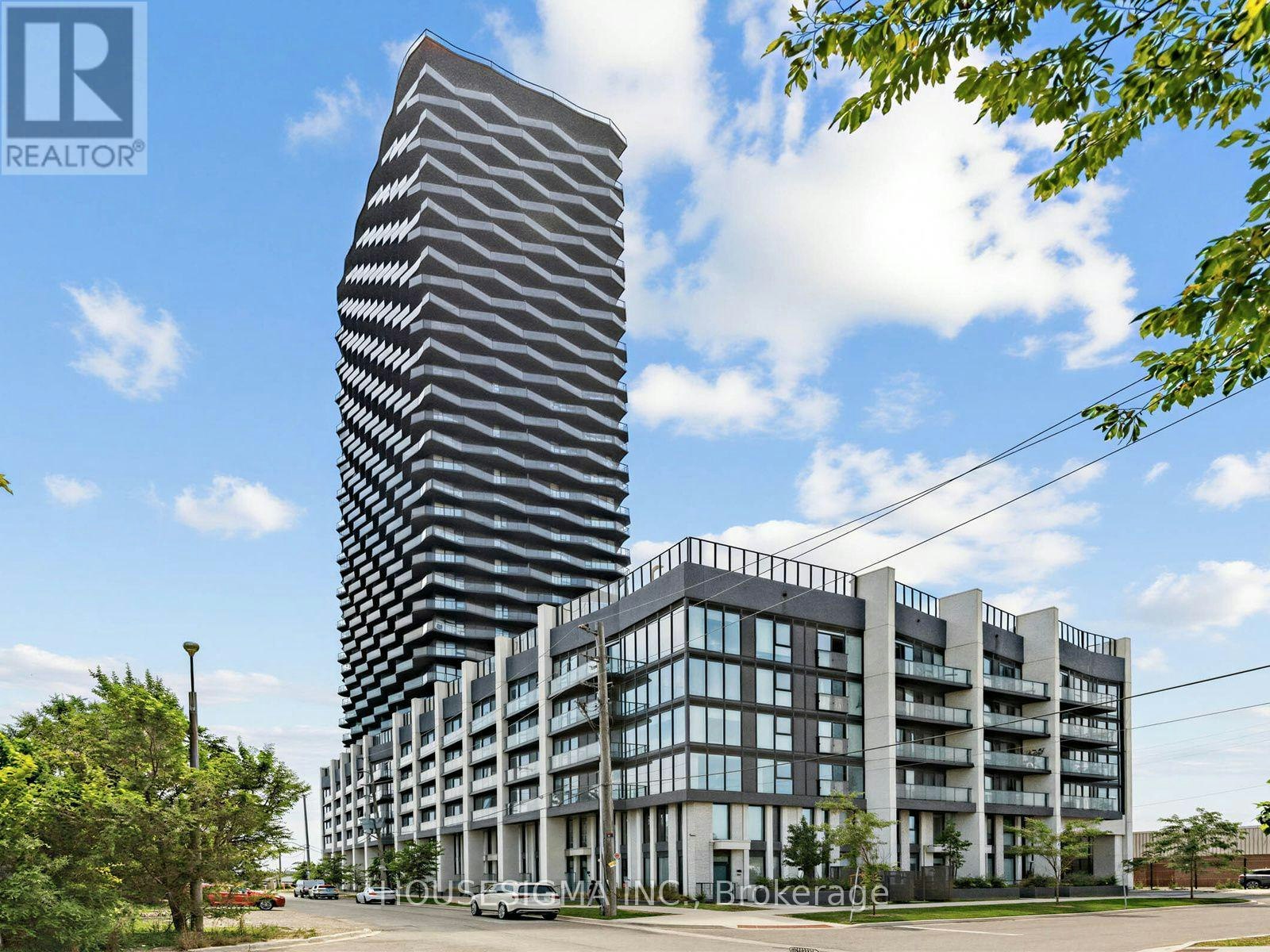 1907-36 Zorra Street, Toronto, ON, M8Z 0G5