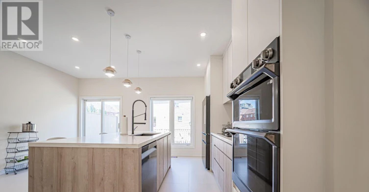 16 Dahlia Road, Markham, ON, L3T 7T8 - 11