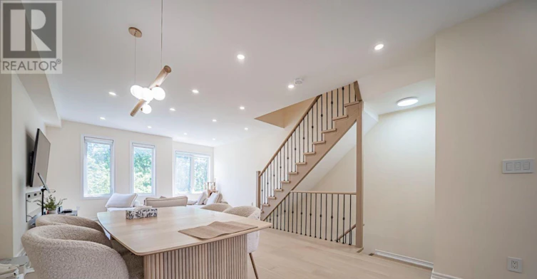 16 Dahlia Road, Markham, ON, L3T 7T8 - 14