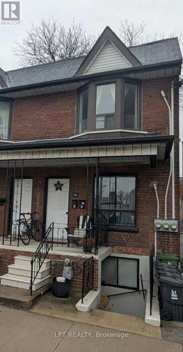23 Paton Road, Toronto, ON, M6H 1R7