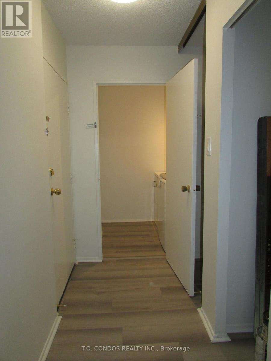 213-2001 Bonnymede Drive, Mississauga, ON, L5J 4H8 - 6