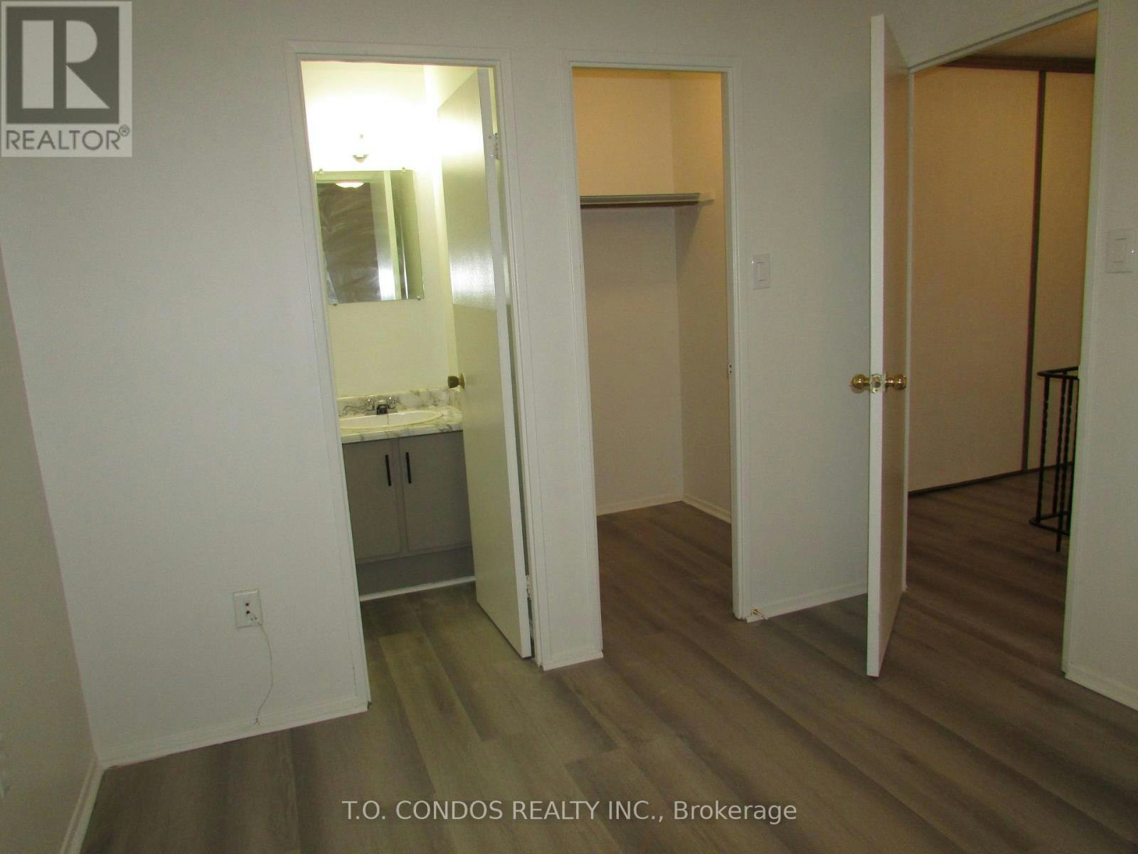 213-2001 Bonnymede Drive, Mississauga, ON, L5J 4H8 - 16