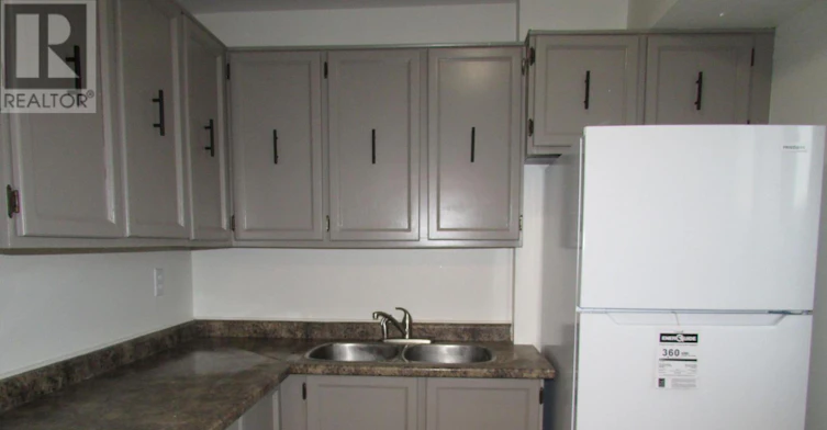 213-2001 Bonnymede Drive, Mississauga, ON, L5J 4H8 - 11