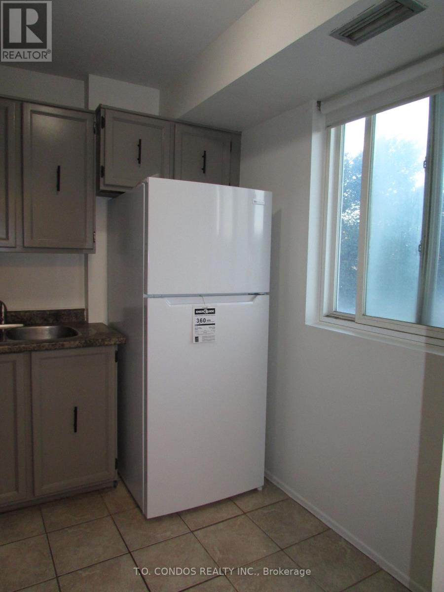 213-2001 Bonnymede Drive, Mississauga, ON, L5J 4H8 - 10