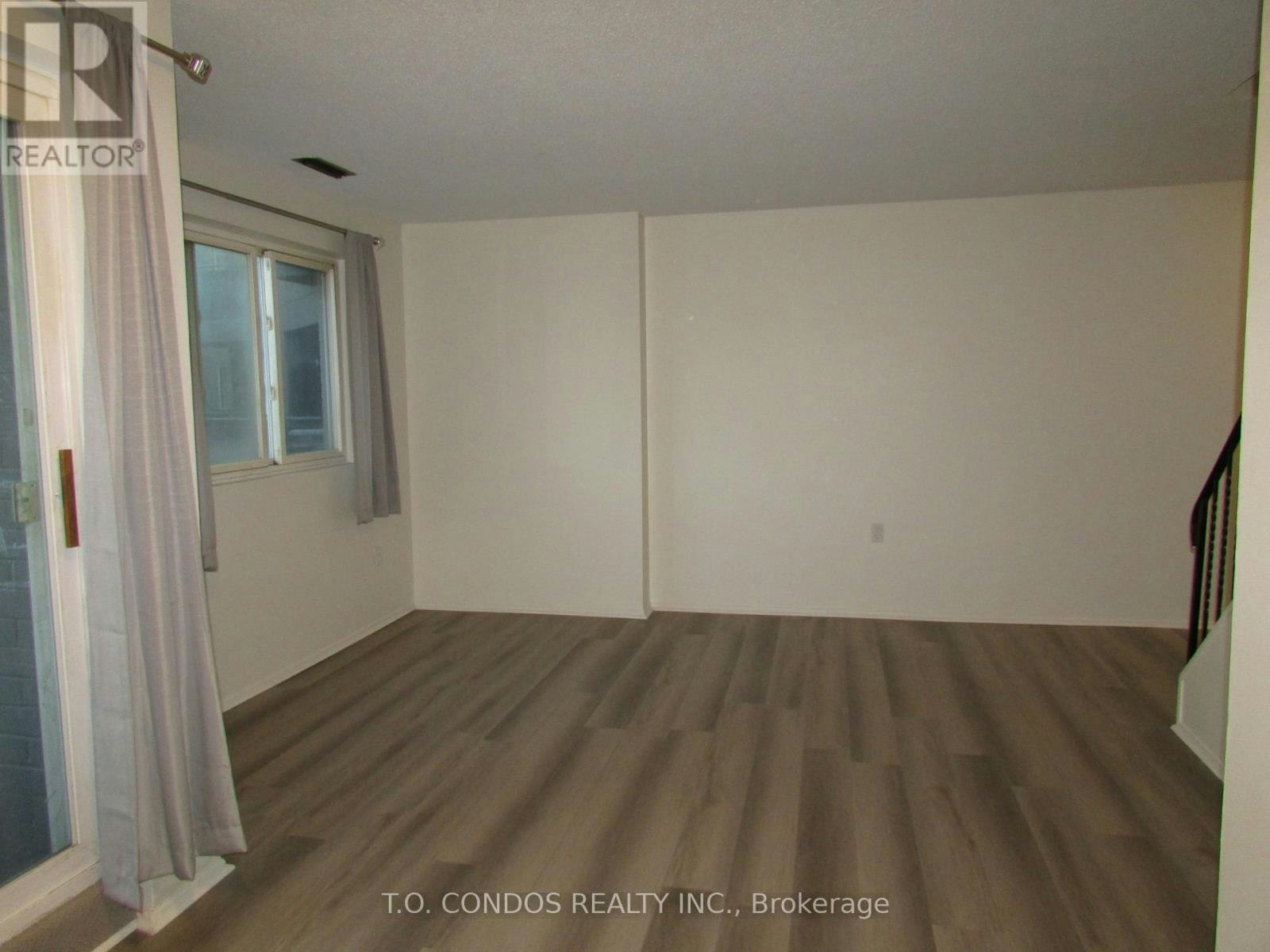 213-2001 Bonnymede Drive, Mississauga, ON, L5J 4H8 - 8