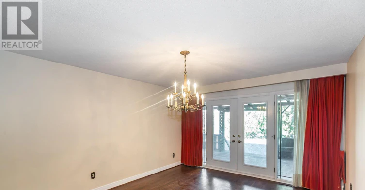 4 Sagewood Drive, Toronto, ON, M3B 1T4 - 8
