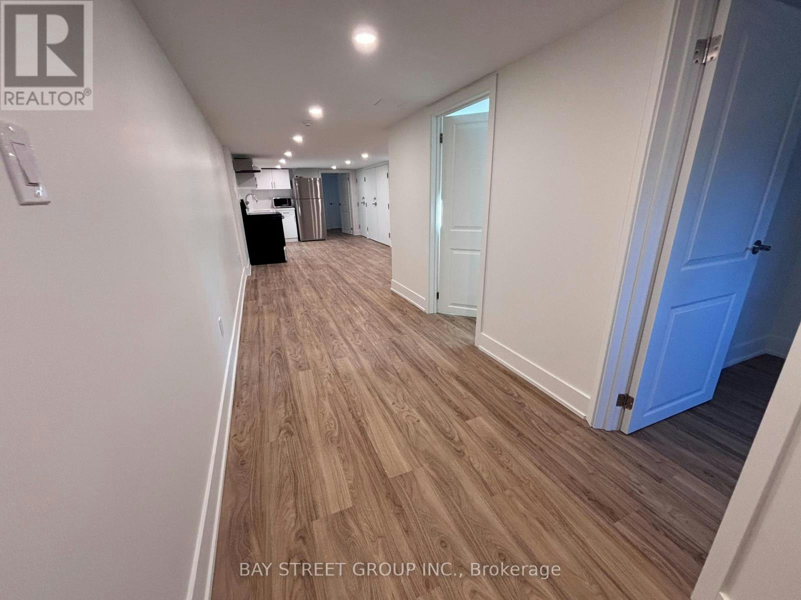 9-1311 Pape Avenue, Toronto, ON, M4K 3W9 - 8