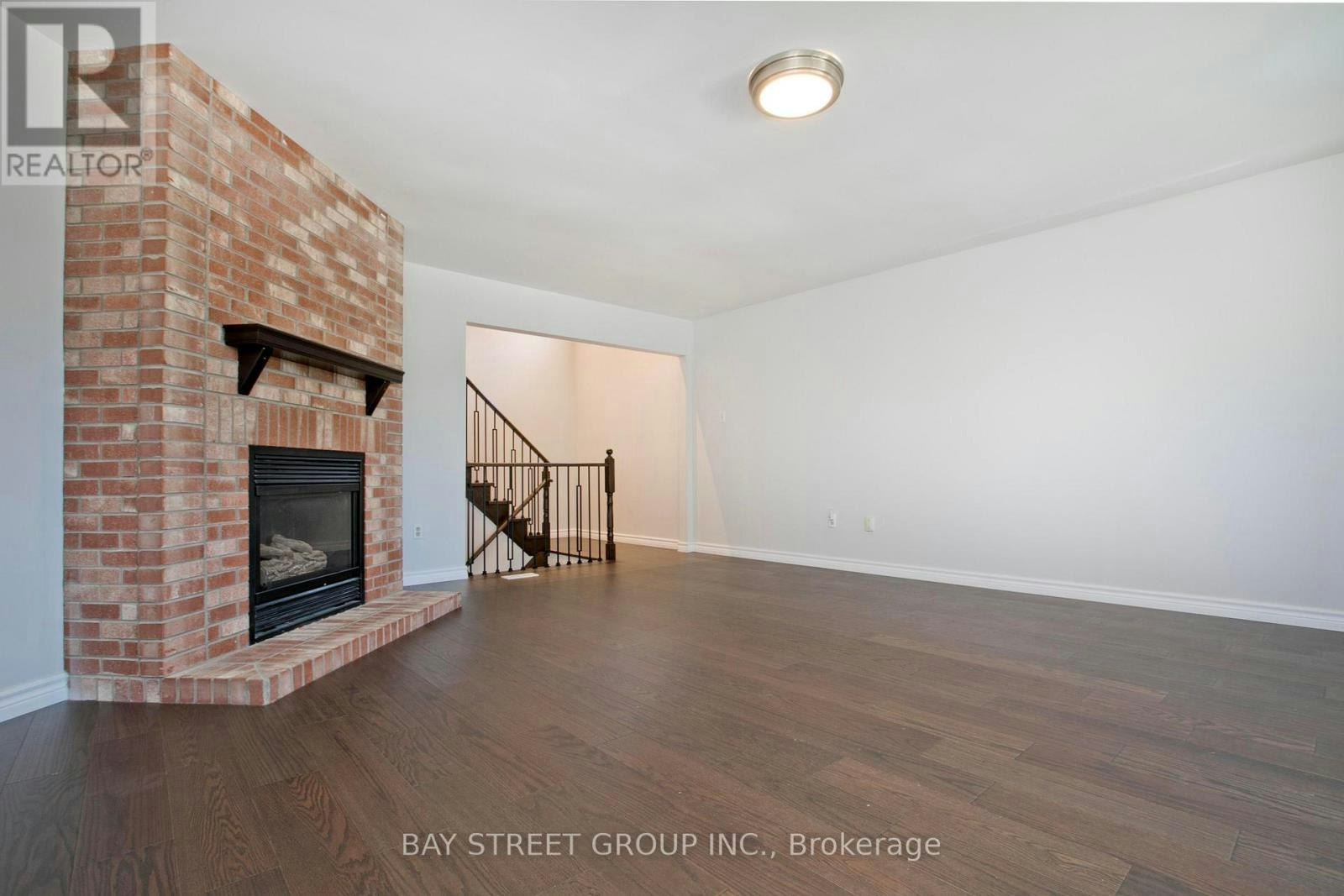 22 Taos Court, Richmond Hill, ON, L4C 0G5 - 22
