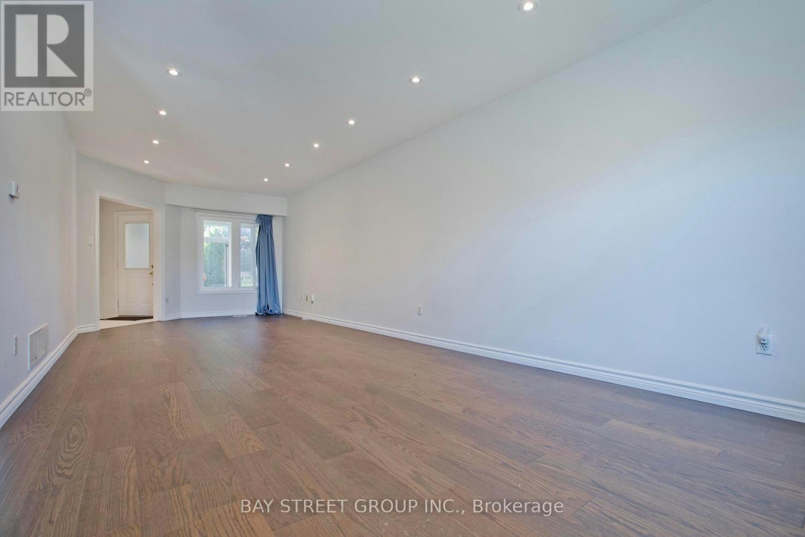 22 Taos Court, Richmond Hill, ON, L4C 0G5 - 20