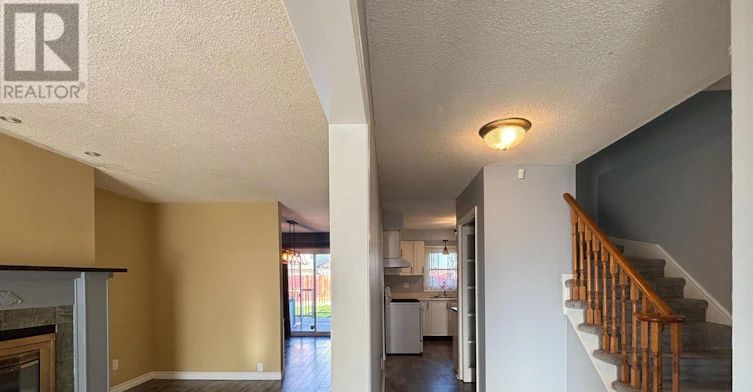 27 Lindsay Court, Barrie, ON, L4M 6G5 - 7