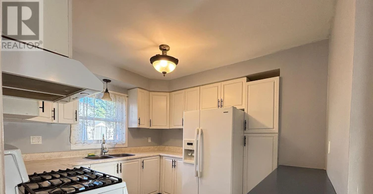 27 Lindsay Court, Barrie, ON, L4M 6G5 - 8