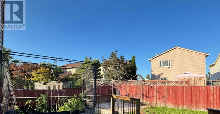 27 Lindsay Court, Barrie, ON, L4M 6G5 - 31