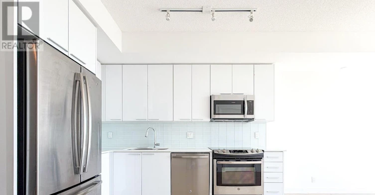 3002-10 Park Lawn Road, Toronto, ON, M8Y 0H9 - 4