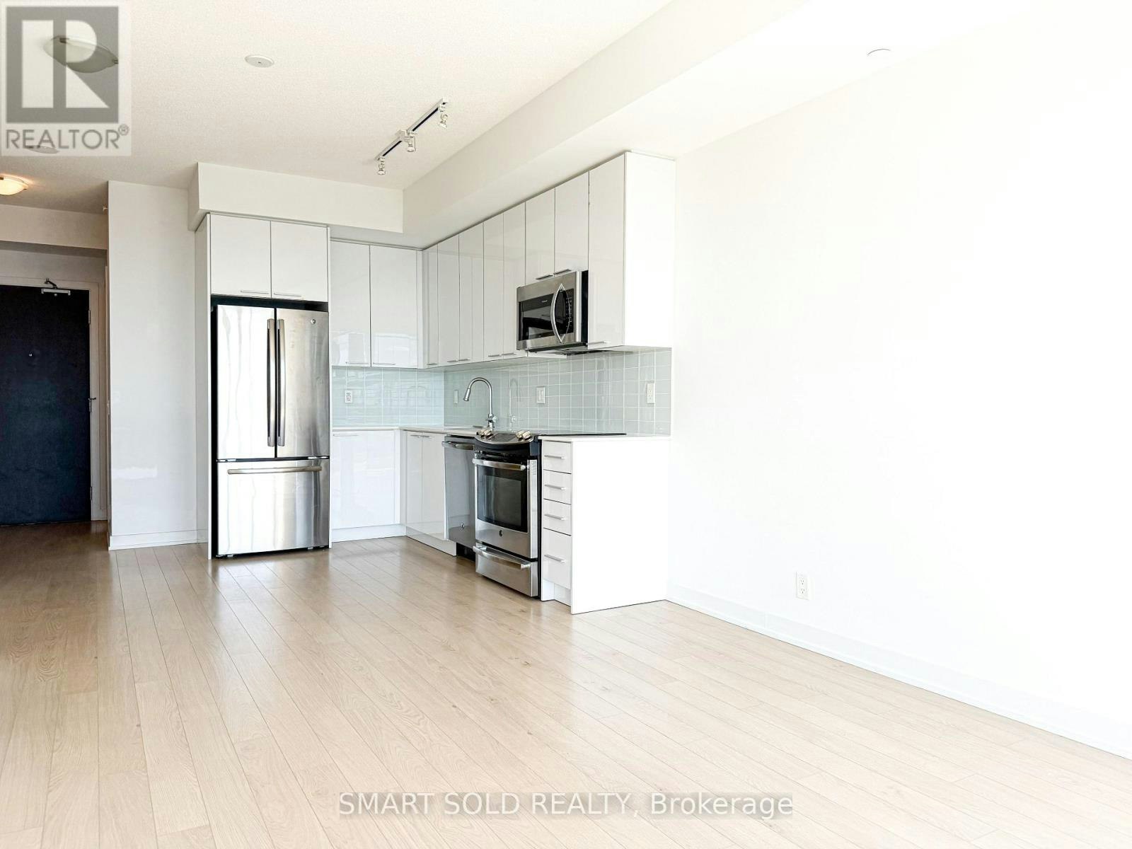 3002-10 Park Lawn Road, Toronto, ON, M8Y 0H9 - 3