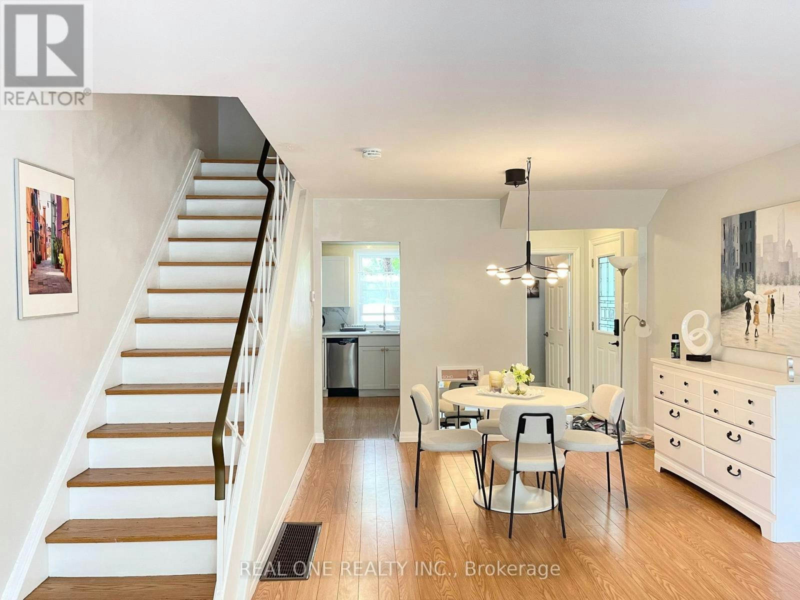 290 Westcourt Place, Waterloo, ON, N2L 2R7 - 14