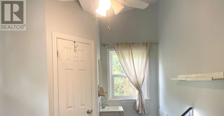 290 Westcourt Place, Waterloo, ON, N2L 2R7 - 23