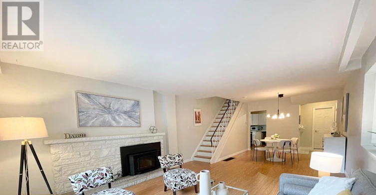 290 Westcourt Place, Waterloo, ON, N2L 2R7 - 7