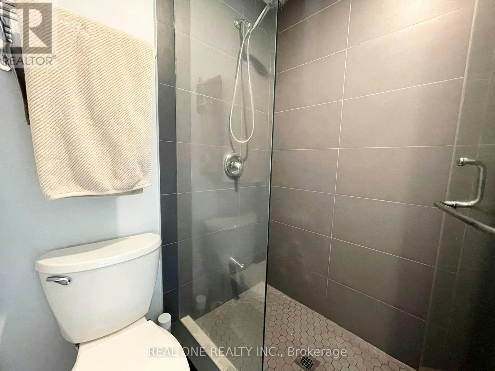 290 Westcourt Place, Waterloo, ON, N2L 2R7 - 24