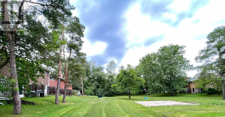 290 Westcourt Place, Waterloo, ON, N2L 2R7 - 34