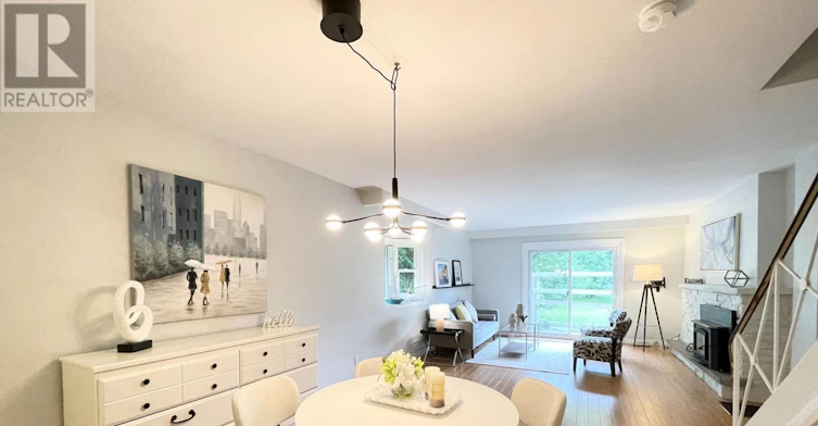 290 Westcourt Place, Waterloo, ON, N2L 2R7 - 3