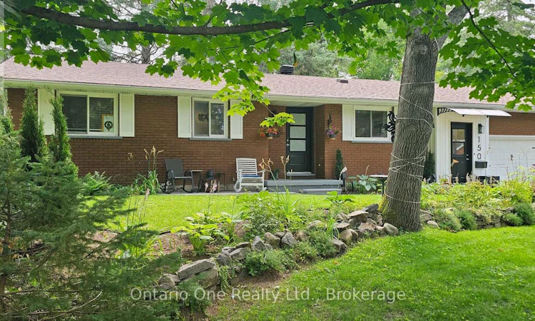 150 Lofty Pines Crescent