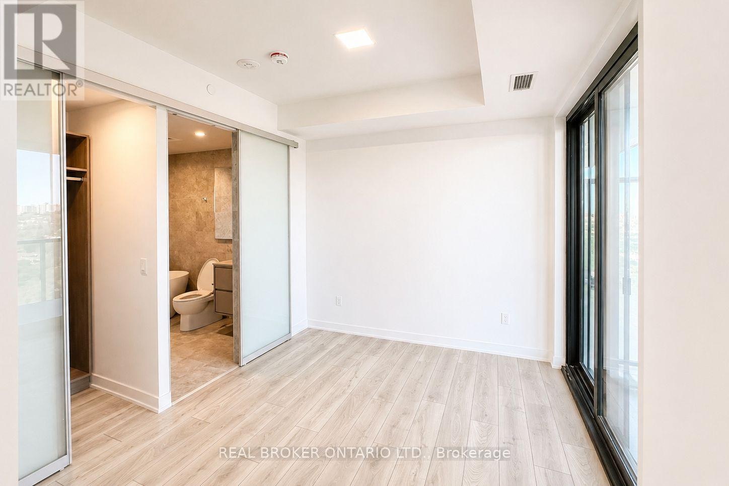 1501-29 Green Trail Court, Toronto, ON, M2K 0J9 - 4