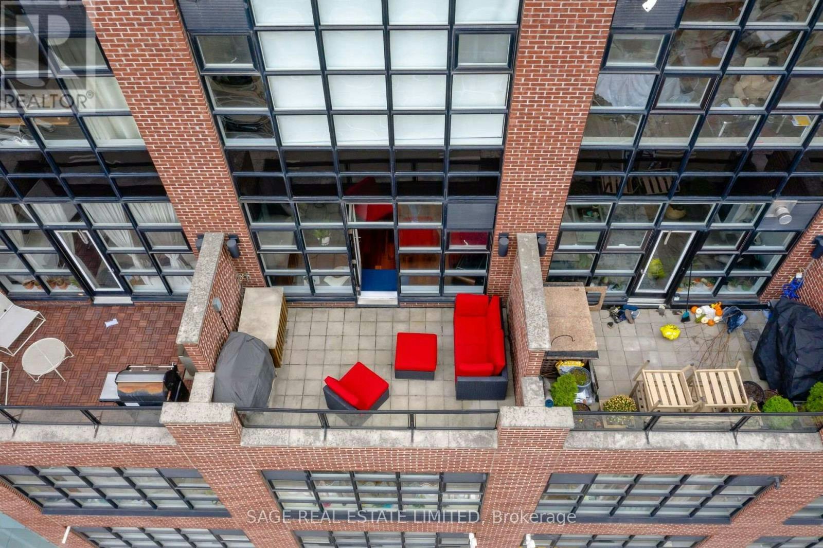 402-261 King Street E, Toronto, ON, M5A 4T6