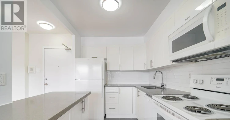 610-666 Spadina Avenue, Toronto, ON, M5S 2H8 - 7