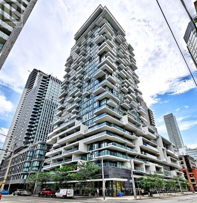 610-77 Shuter Street, Toronto, ON, M5B 0B8