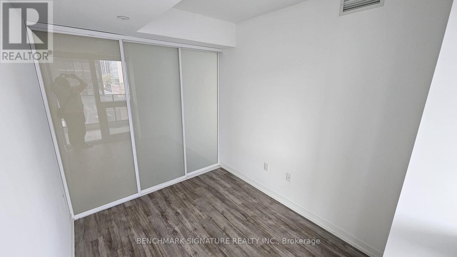 610-77 Shuter Street, Toronto, ON, M5B 0B8 - 10