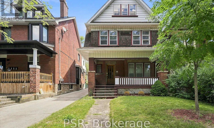 67 Oakwood Avenue