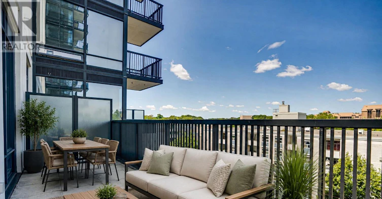 812-91 Montclair Avenue, Toronto, ON, M5P 0B1 - 23