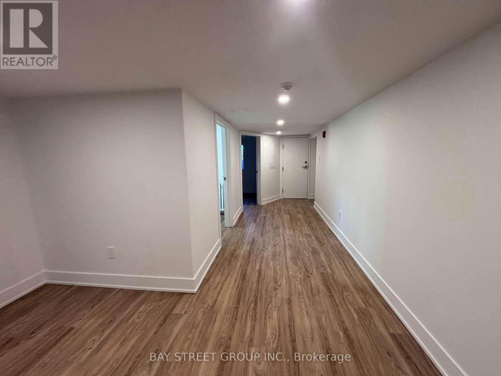 10-1311 Pape Avenue, Toronto, ON, M4K 3W9 - 6