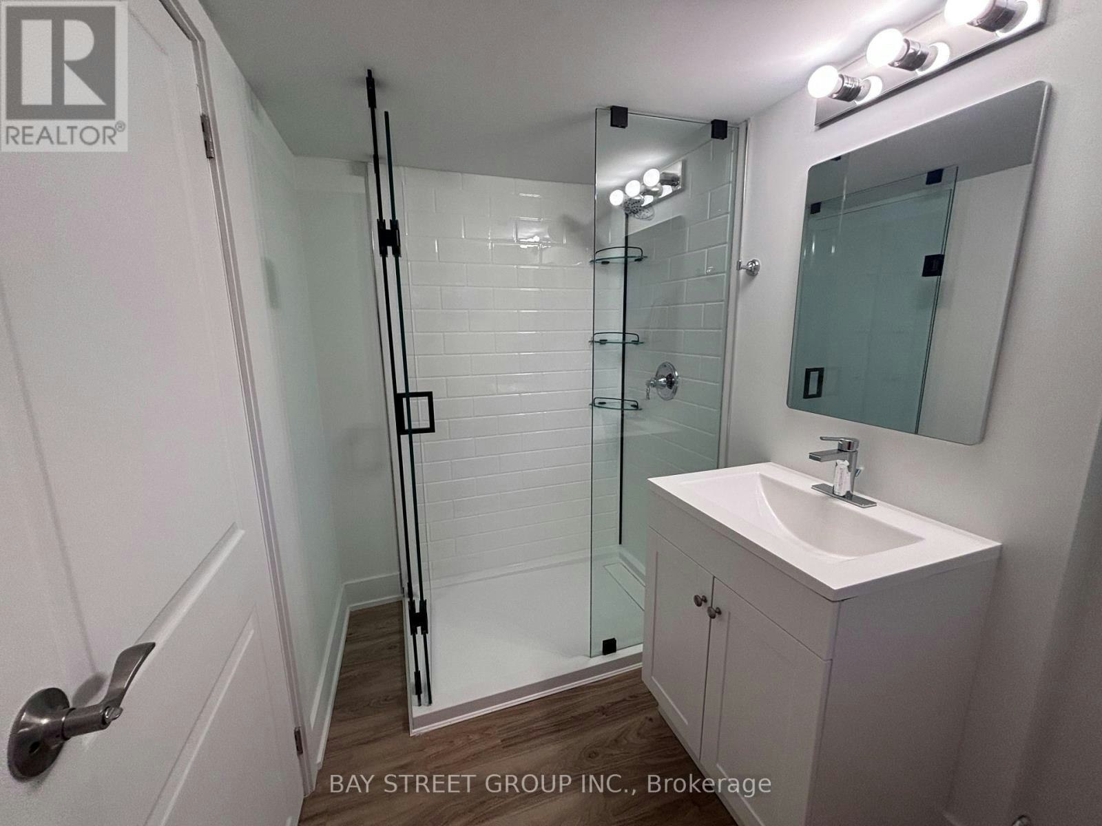 10-1311 Pape Avenue, Toronto, ON, M4K 3W9 - 4