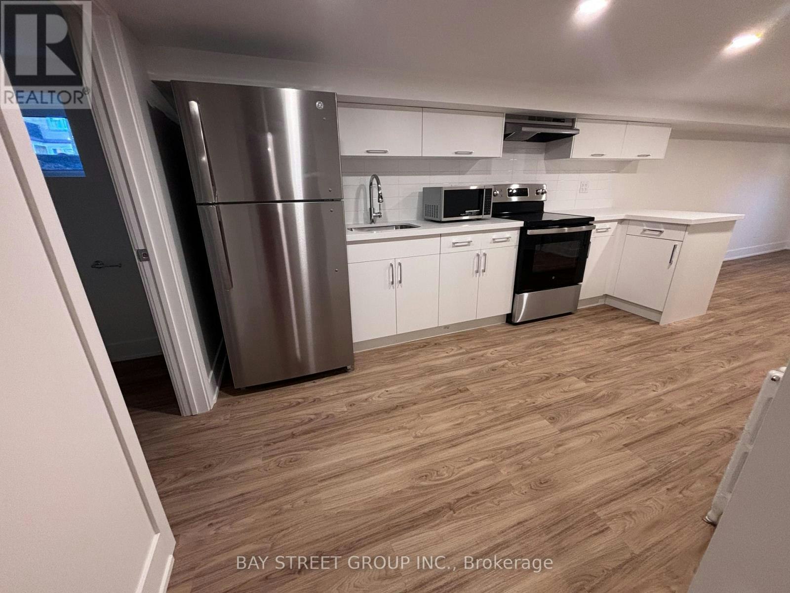 10-1311 Pape Avenue, Toronto, ON, M4K 3W9 - 5