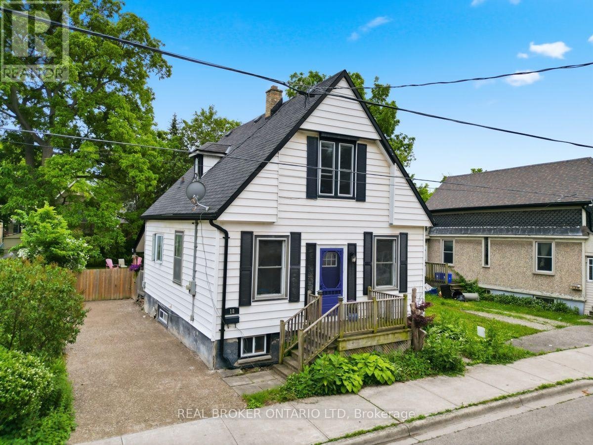 18 Mount Pleasant Avenue, London, ON, N6H 1C9