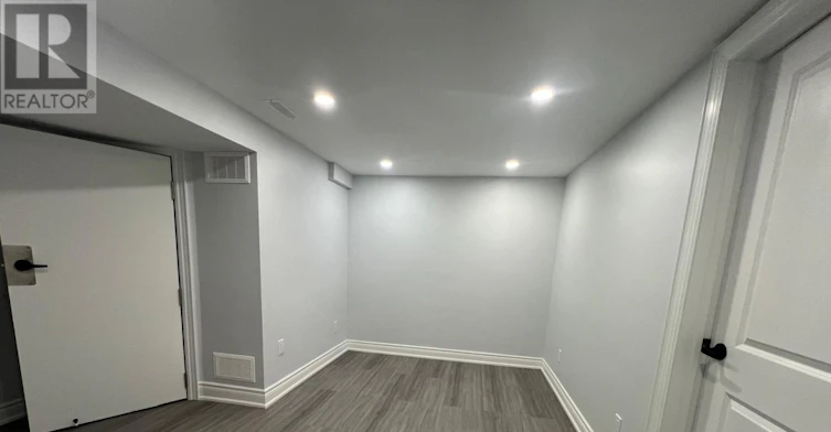BASEMENT-75 Regatta Crescent, Toronto, ON, M2R 2X7 - 9