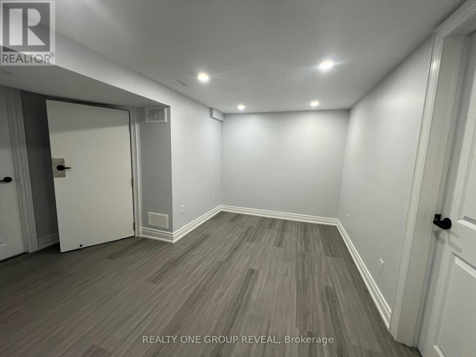BASEMENT-75 Regatta Crescent, Toronto, ON, M2R 2X7 - 8