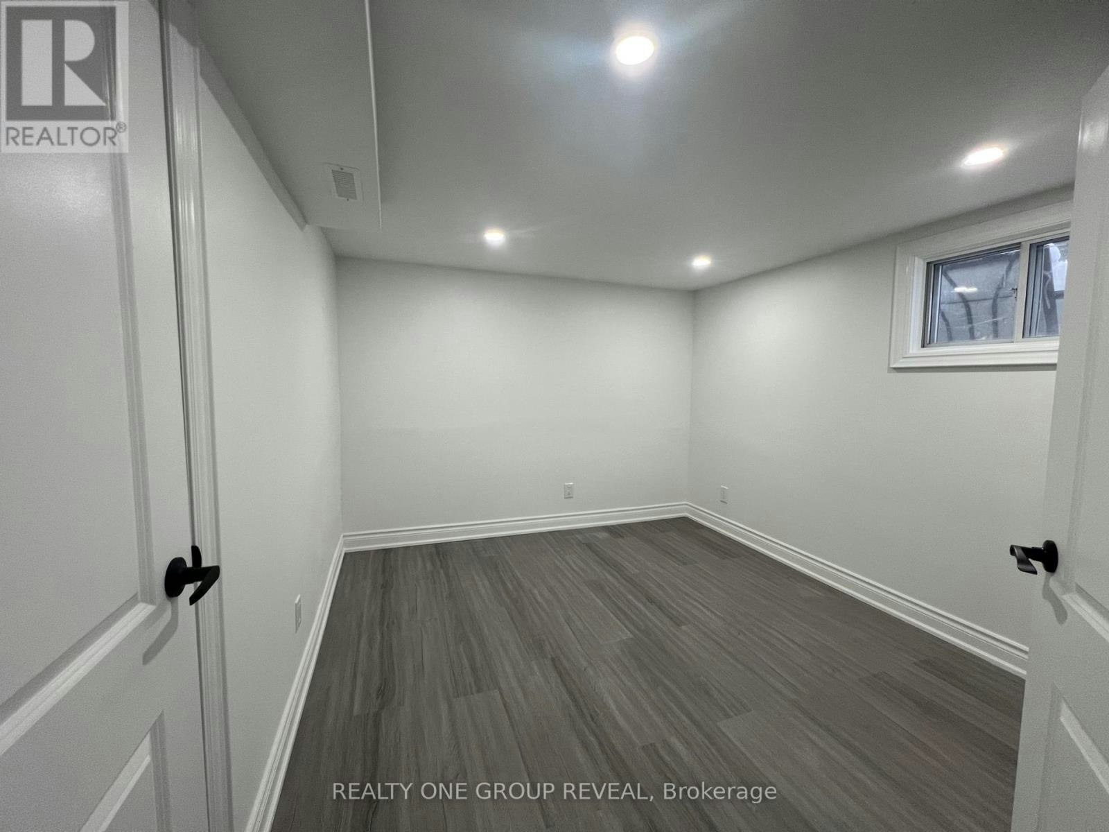 BASEMENT-75 Regatta Crescent, Toronto, ON, M2R 2X7 - 16