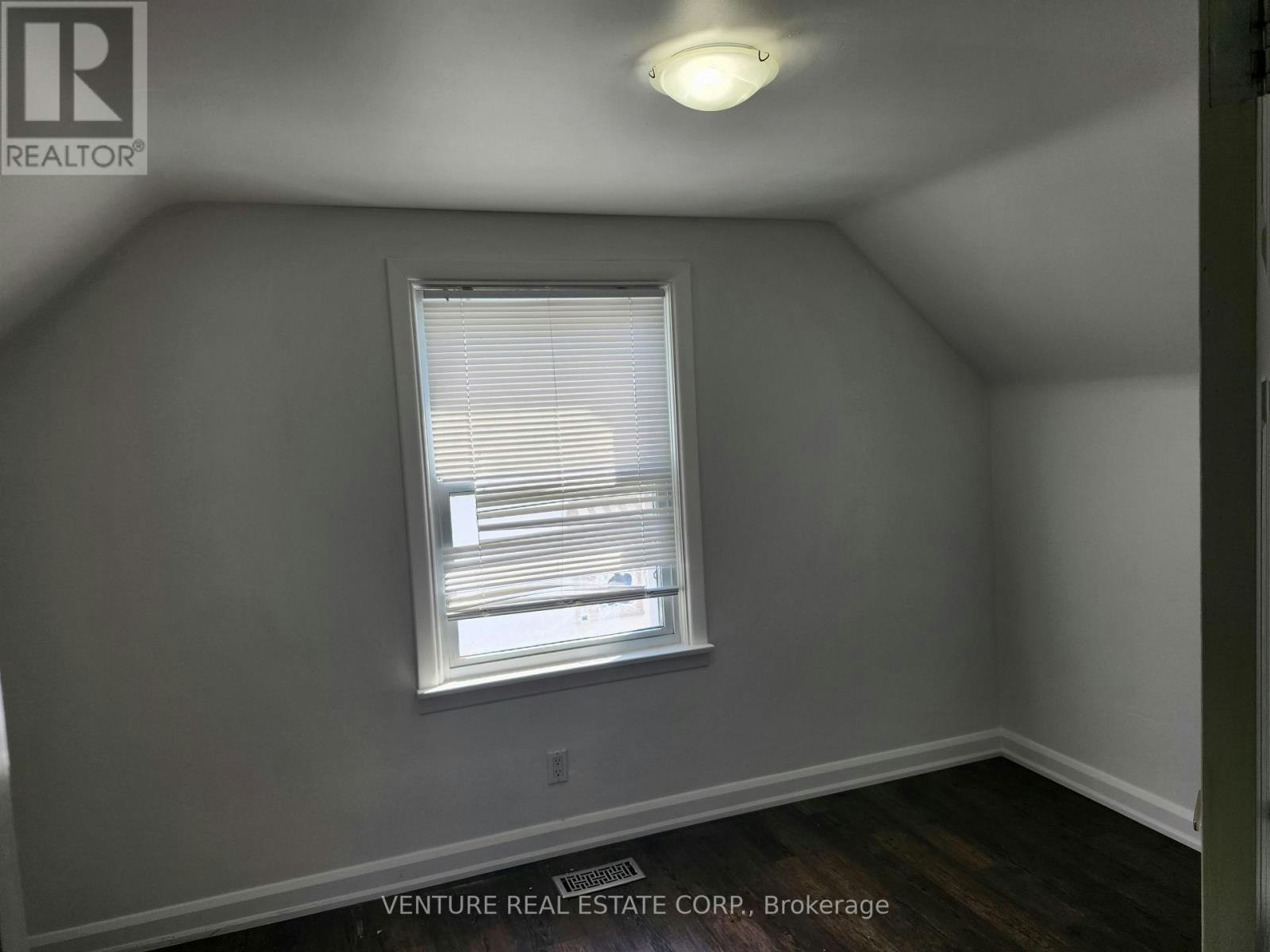 6 Sullivan Drive, New Tecumseth, ON, L0G 1W0 - 24