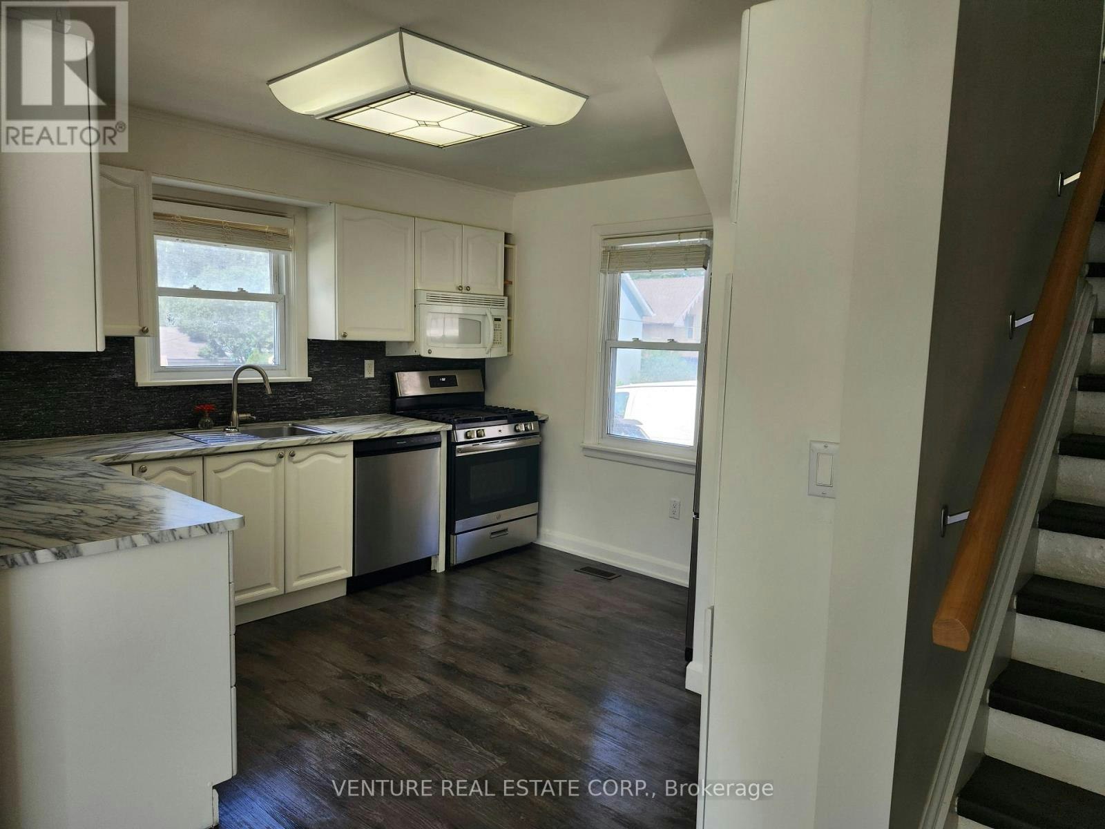 6 Sullivan Drive, New Tecumseth, ON, L0G 1W0 - 16