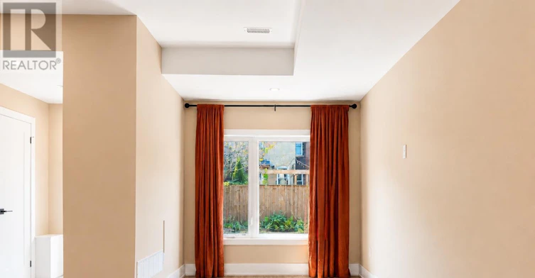 L-72 Jones Avenue, Toronto, ON, M4M 2Z8 - 21