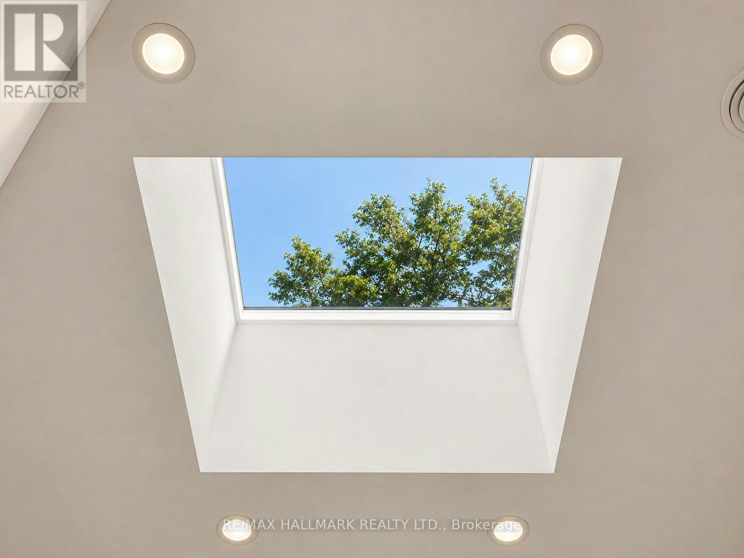L-72 Jones Avenue, Toronto, ON, M4M 2Z8 - 28