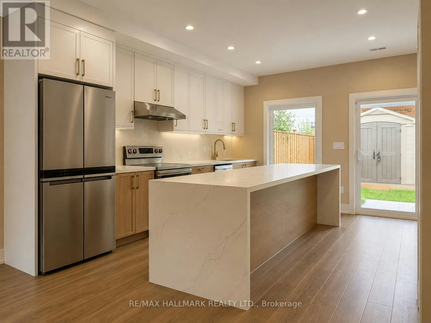 L-72 Jones Avenue, Toronto, ON, M4M 2Z8 - 12