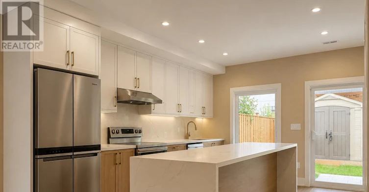 L-72 Jones Avenue, Toronto, ON, M4M 2Z8 - 12